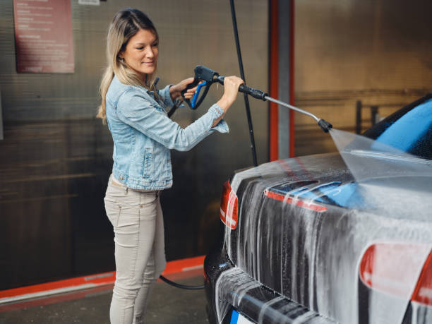Why Choose Our Certified Pressure Washing Experts for Your Project Needs in Mamou, LA?